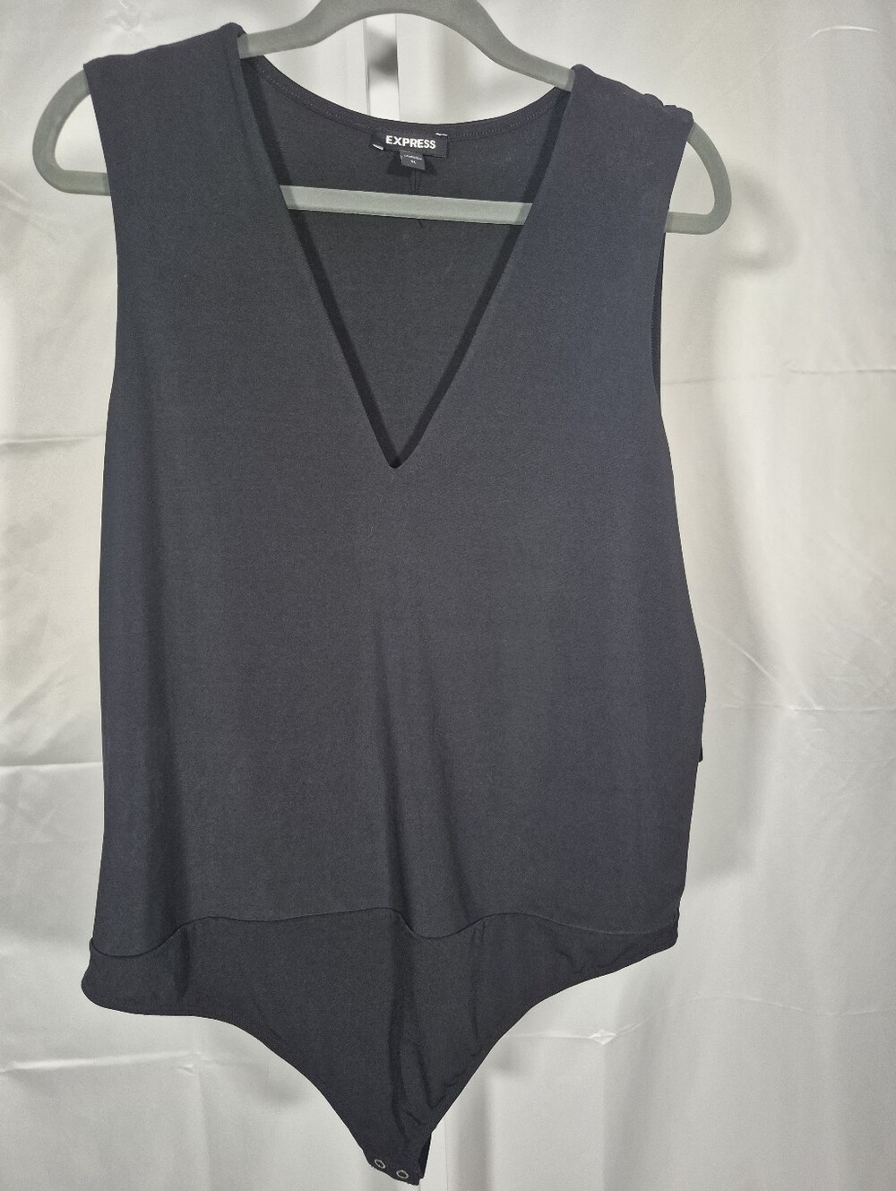 Express Black Sleeveless V-neck Bodysuit Top XL